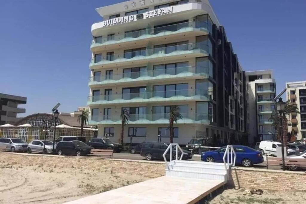 Апартаменты Luxury Studio - Maison 103 - Stefan Building Complex Нэводари Экстерьер фото