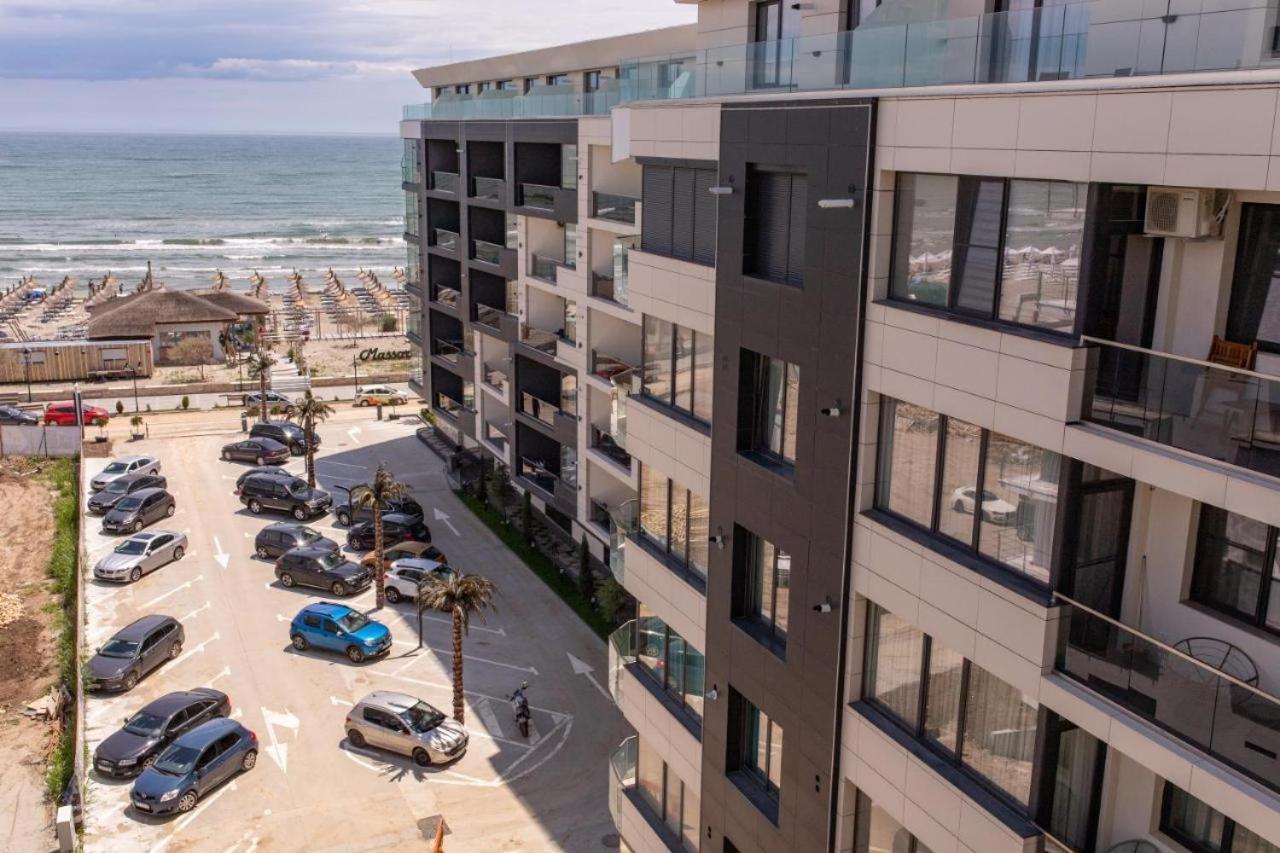 Апартаменты Luxury Studio - Maison 103 - Stefan Building Complex Нэводари Экстерьер фото