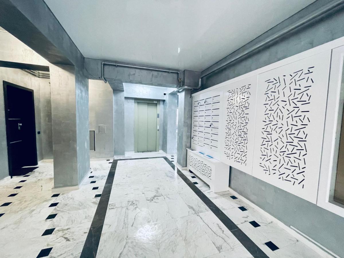 Апартаменты Luxury Studio - Maison 103 - Stefan Building Complex Нэводари Экстерьер фото