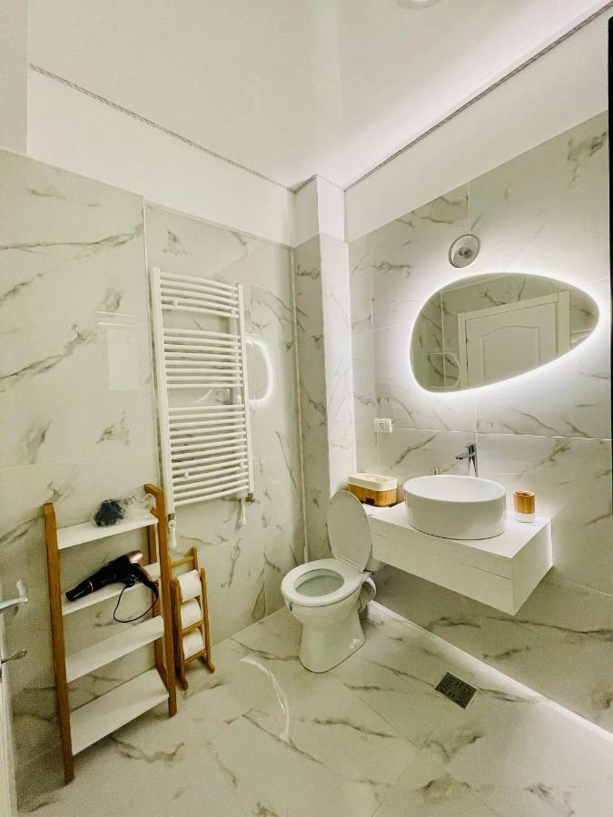 Апартаменты Luxury Studio - Maison 103 - Stefan Building Complex Нэводари Экстерьер фото